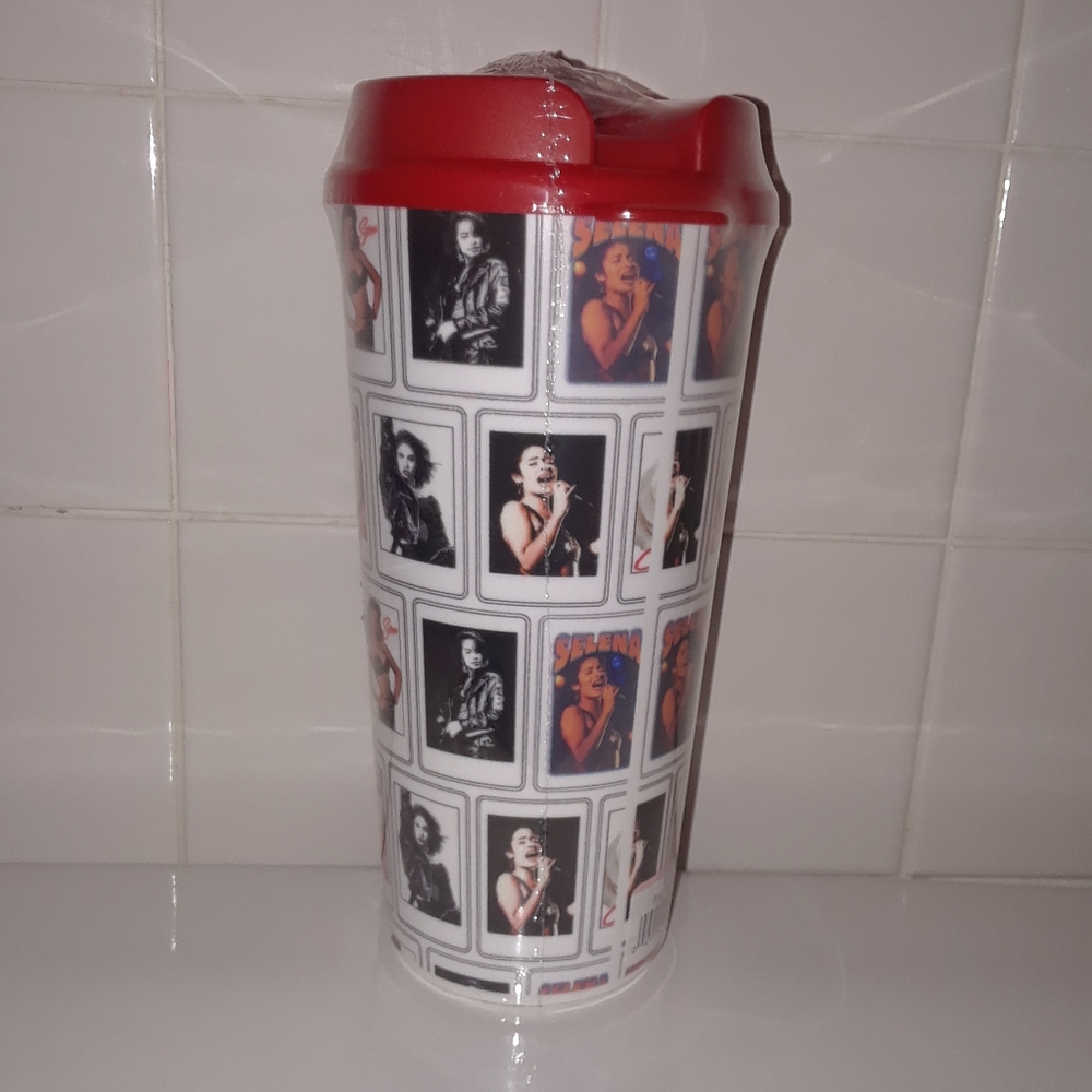 !! LAST SET !! NEW 2020 SELENA QUINTANILLA CUPS - Picture 6 of 13